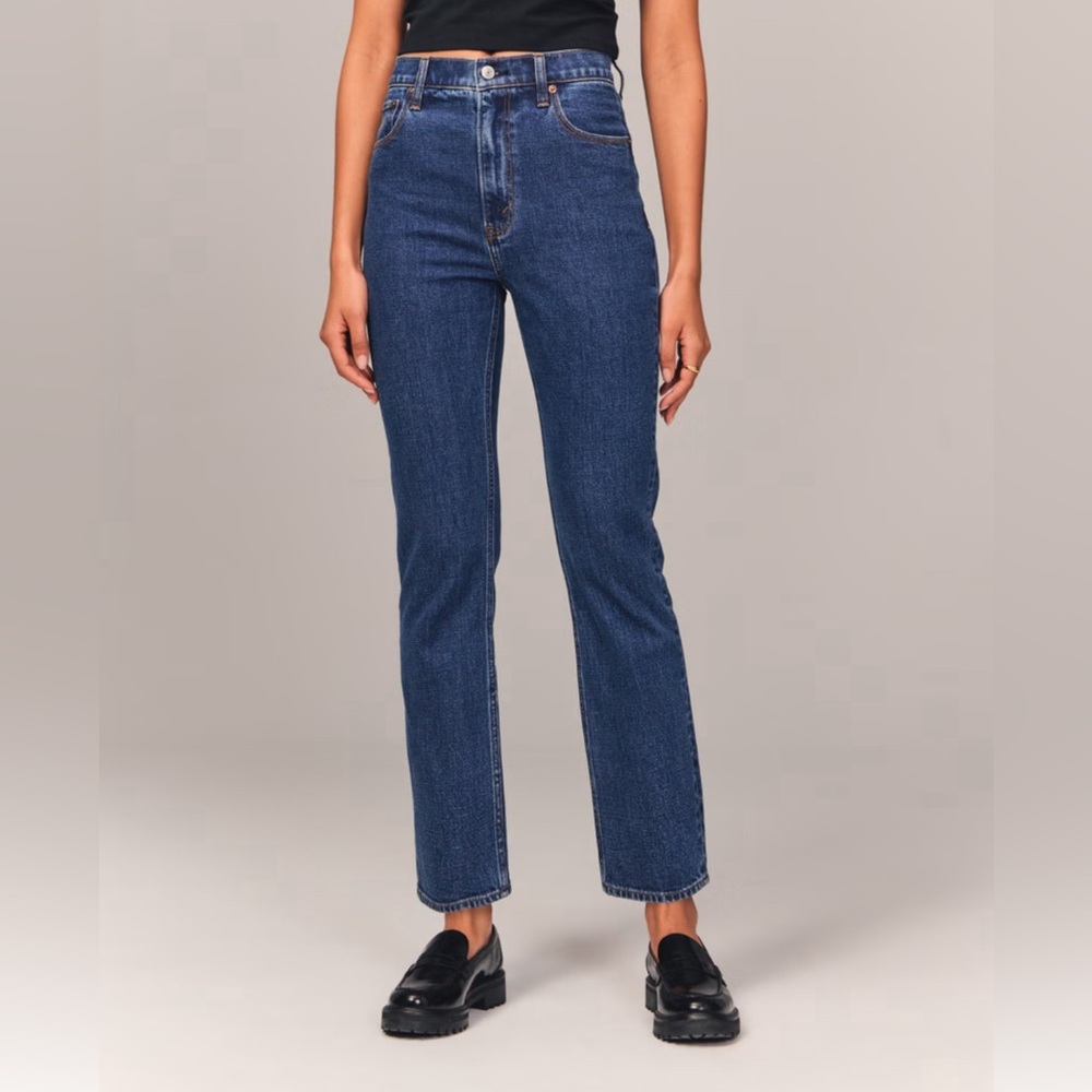 Abercrombie & Fitch The Ankle Straight Ultra High Rise